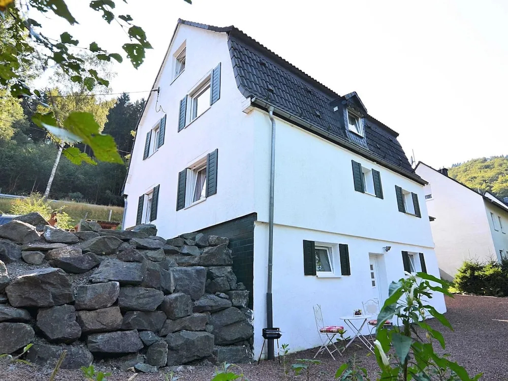 Wonderful Apartment in Elpe With Garden