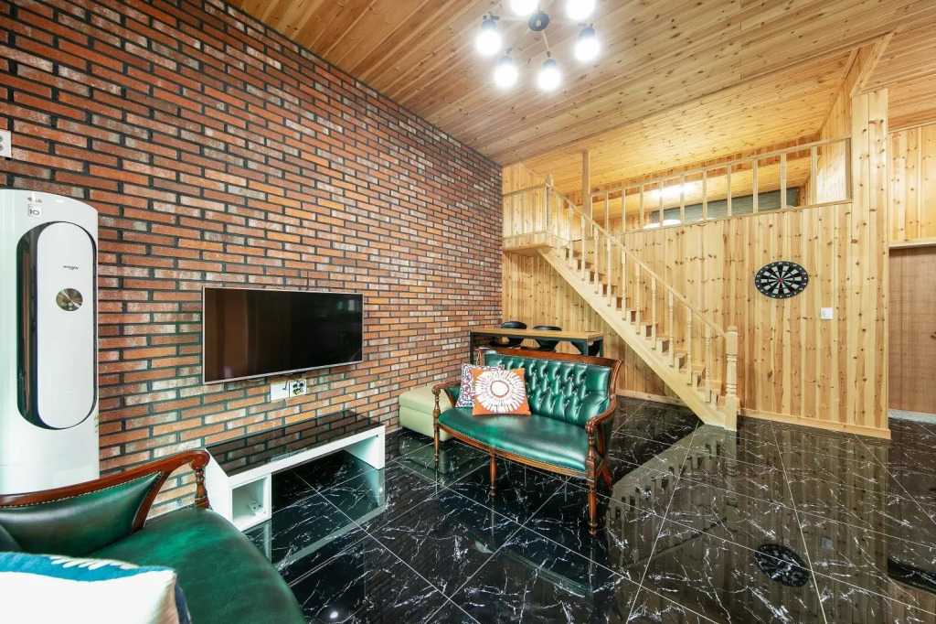 Gapyeong Twelve Pension