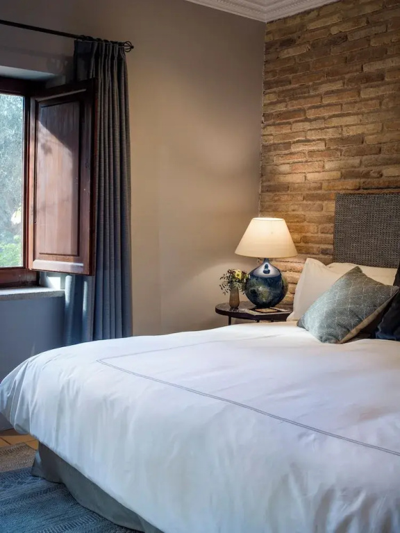 Superior Double room with view (full double bed)