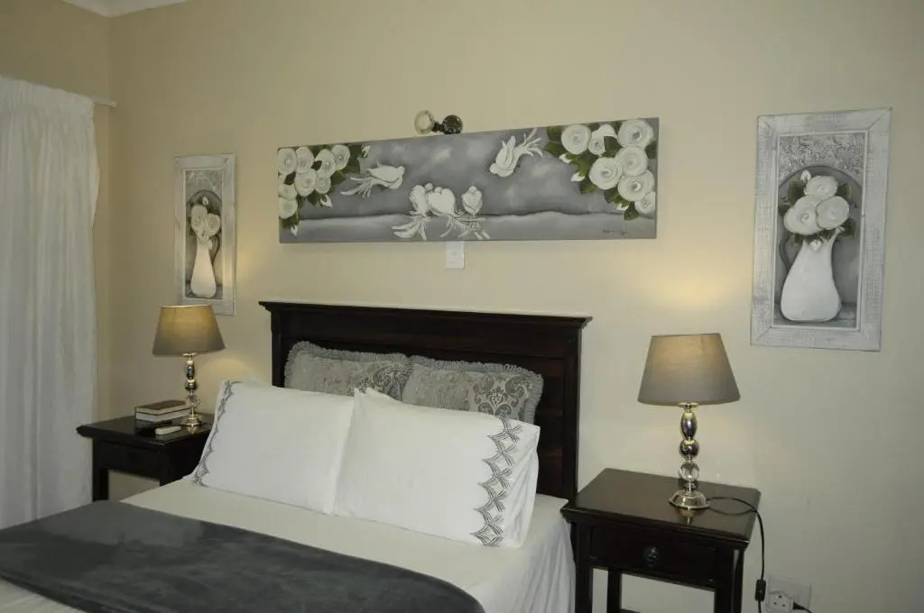 花園景標準雙人房，配有雙人床