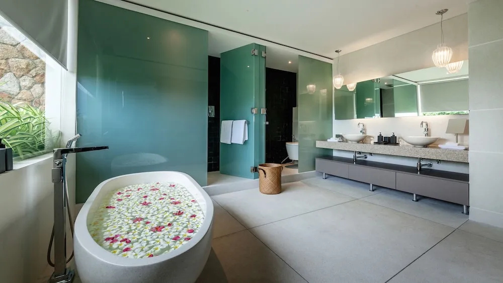 Hotel photo 40