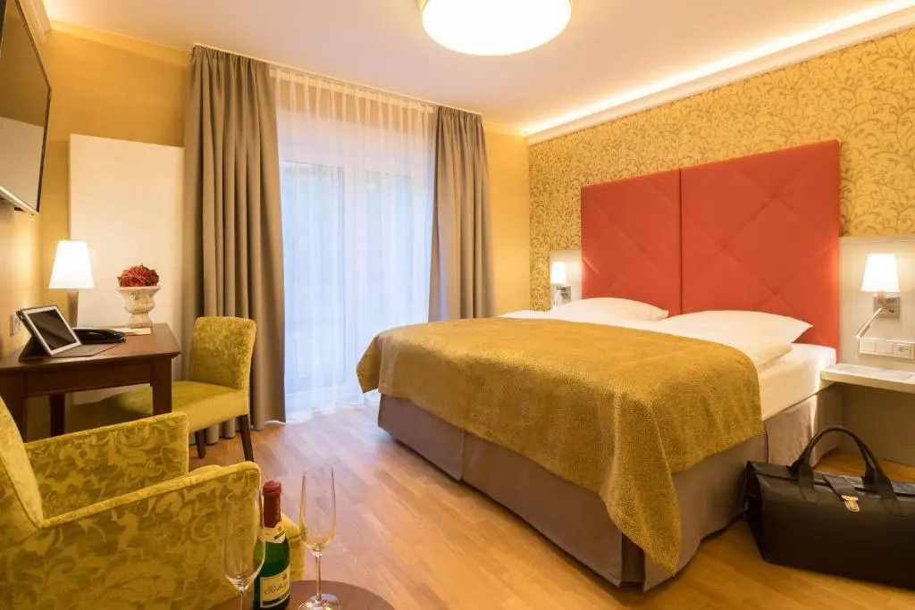 Parkhotel Gueldene Berge - Chambres