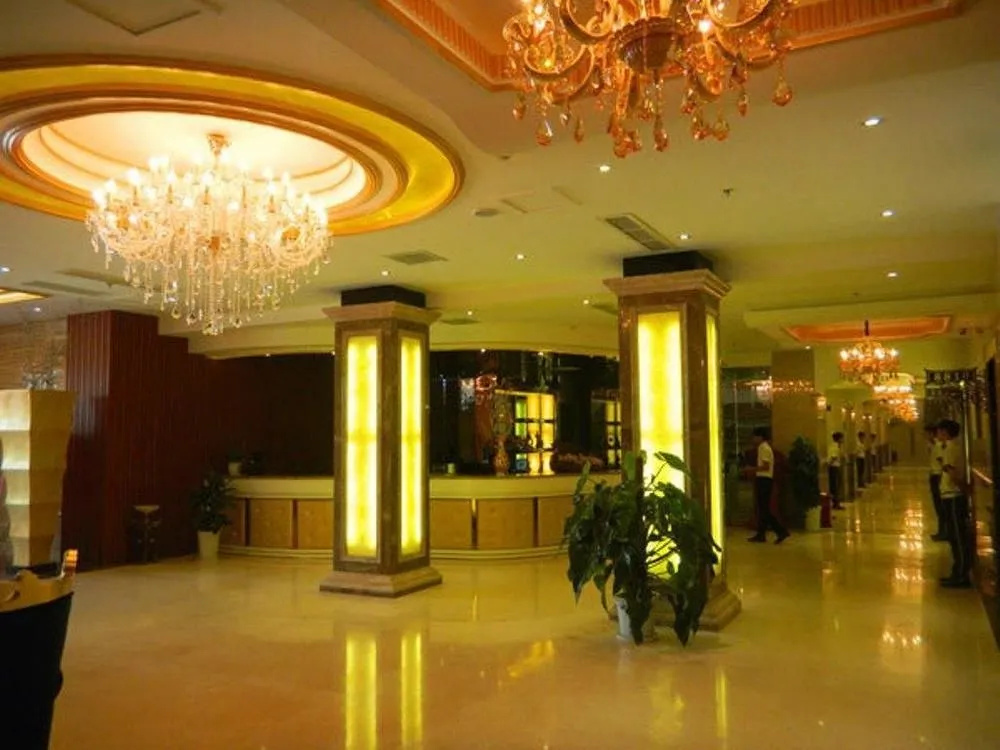 Lobby & Reception