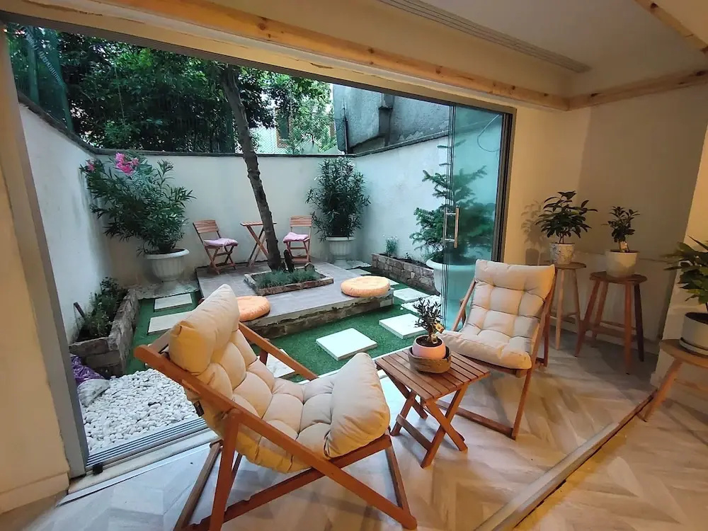 2BR/2Bath with Garden - Between Şişli & Taksim