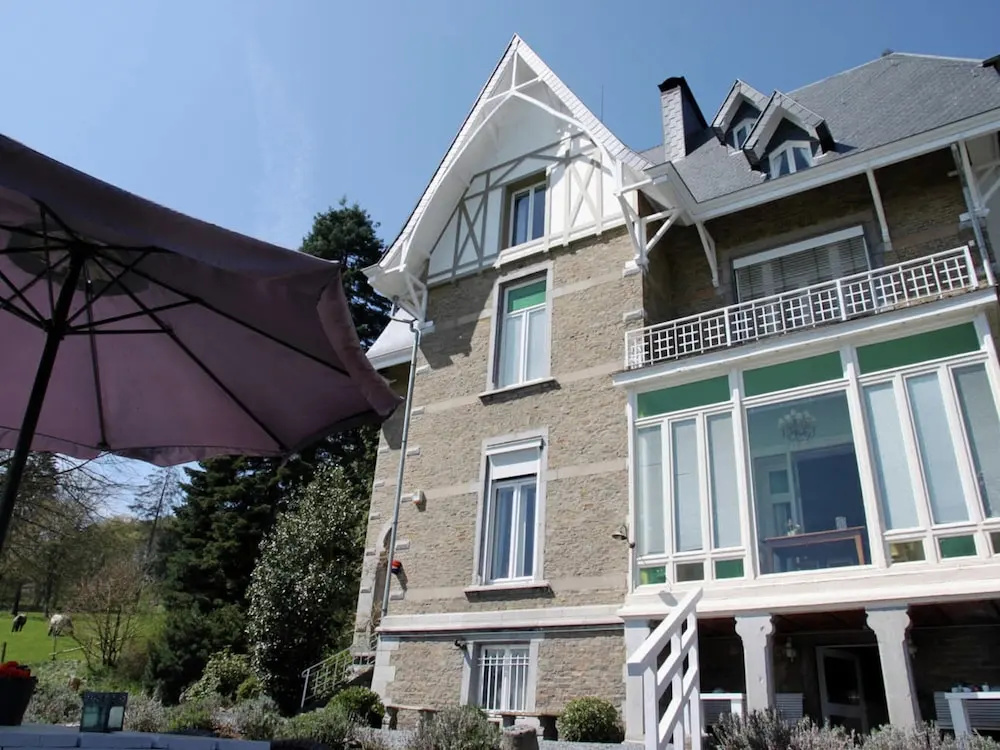 Spacious Pet-friendly Castle in Stavelot