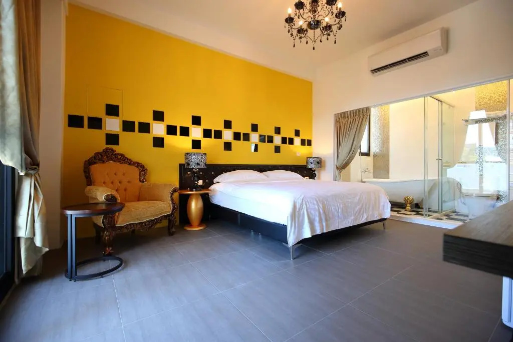 Deluxe room