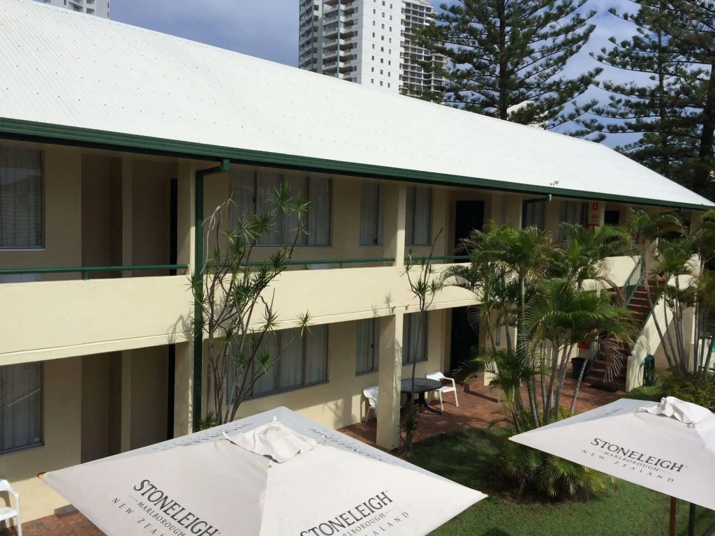 Darcy Arms Motel