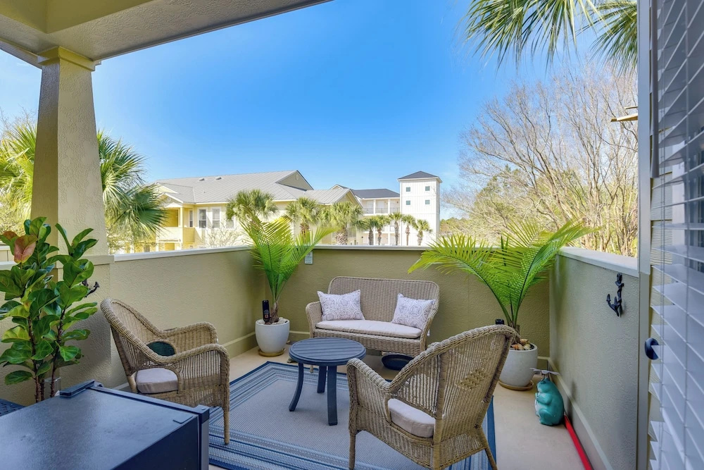 < 1 Mi to Beach: 30A Escape w/ Bikes + Pool Access