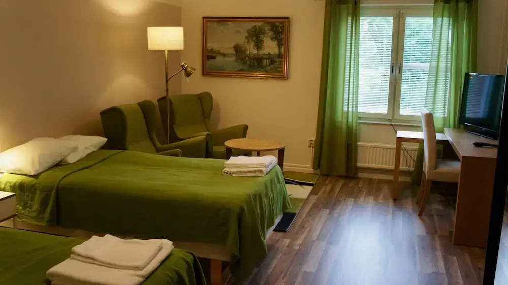 Standard Double room (full double bed)