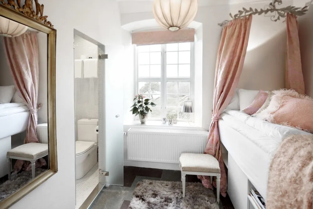 Standard Single room single bed