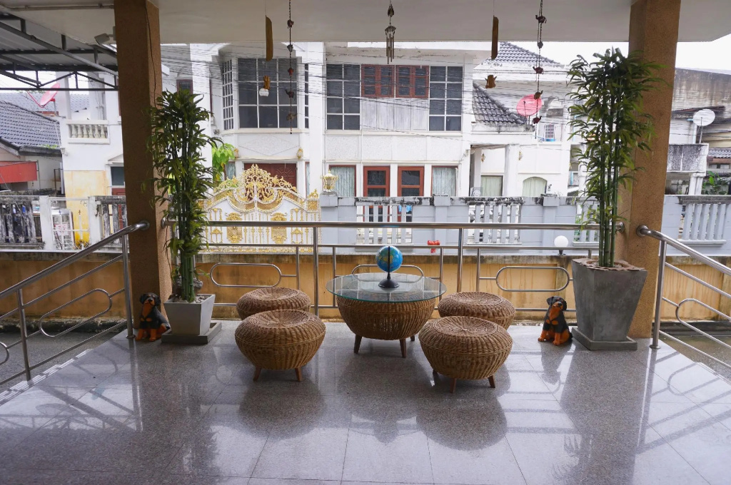 Hotel photo 12