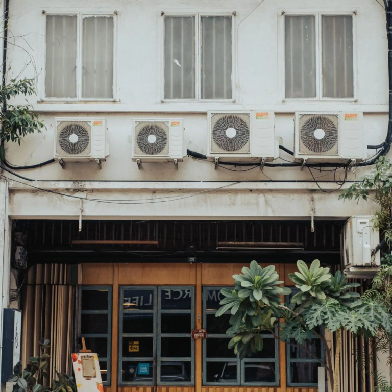 Dé Cafe & Rest House - Hostel in Ipoh