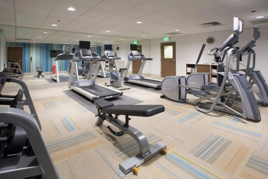 Holiday Inn Indianapolis Airport Area N by IHG - Général