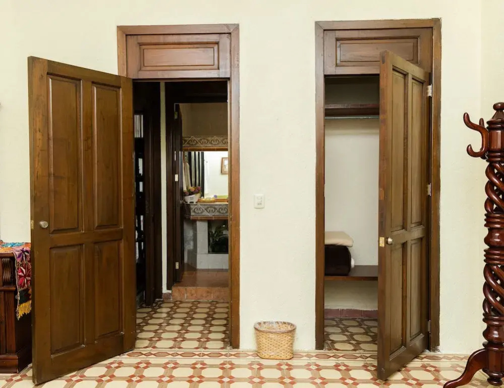 1 Bedroom Deluxe Double room with pool view (full double bed)