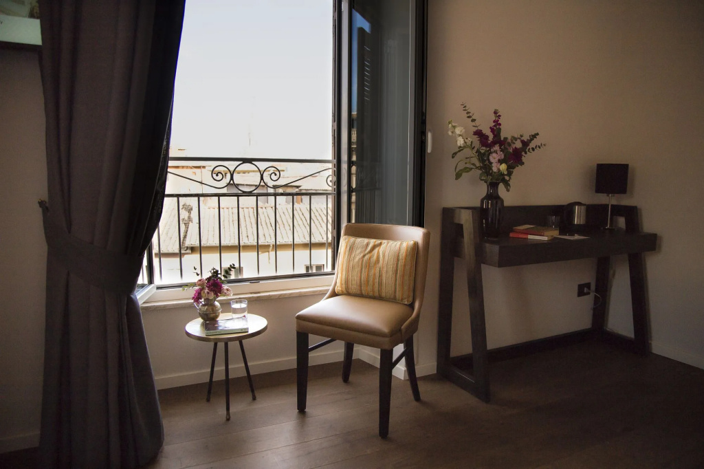 Balcony & Terrace