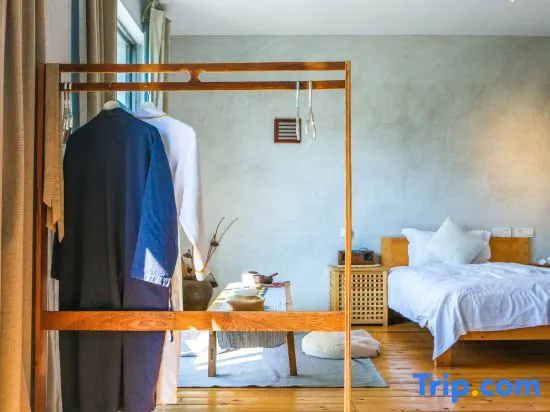 Double Suite (twin beds)