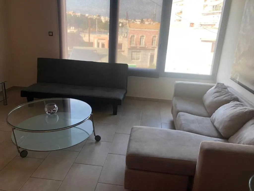 Deluxe Studio