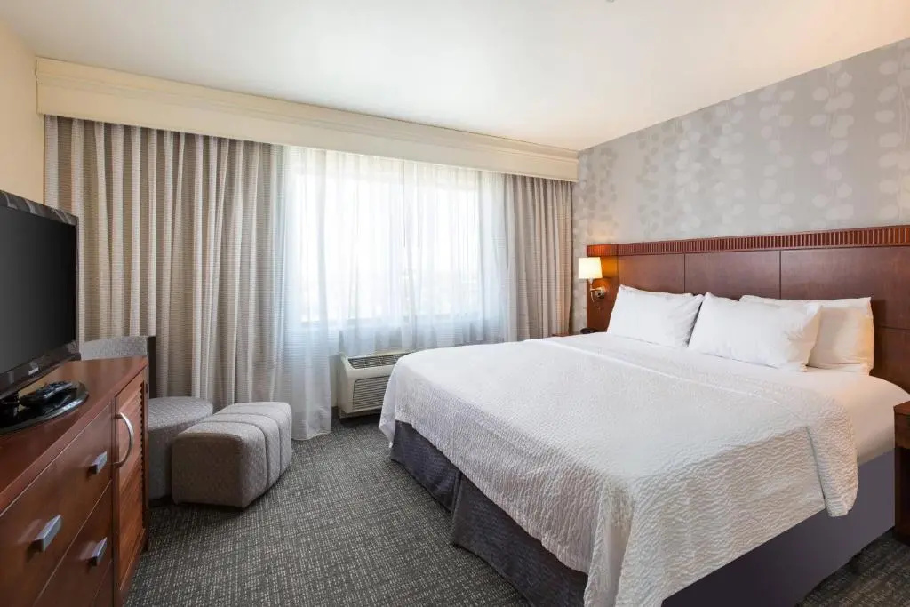 Courtyard by Marriott Ontario Rancho Cucamonga - Chambres