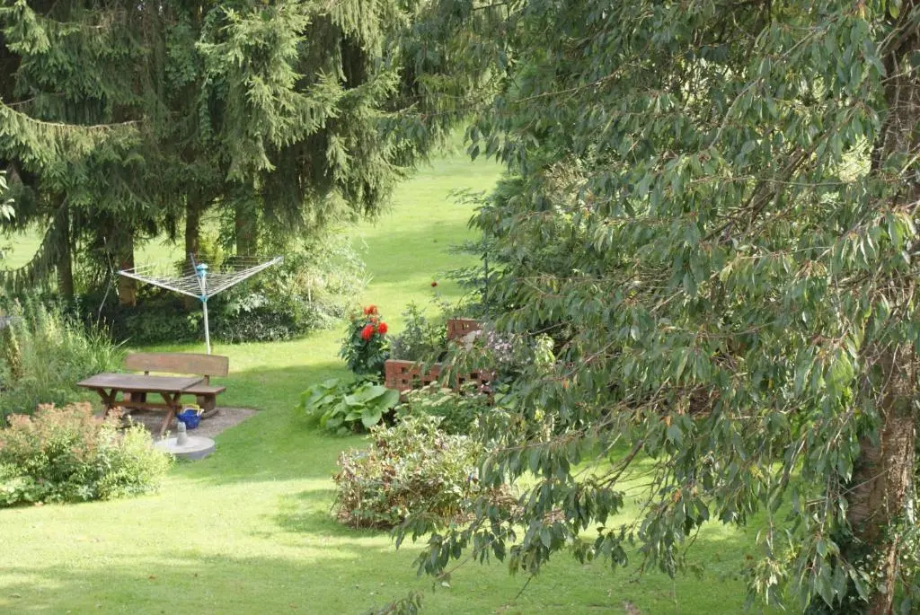 Am Hegehof mit Gartenplatz & Parkplatz - ABC181