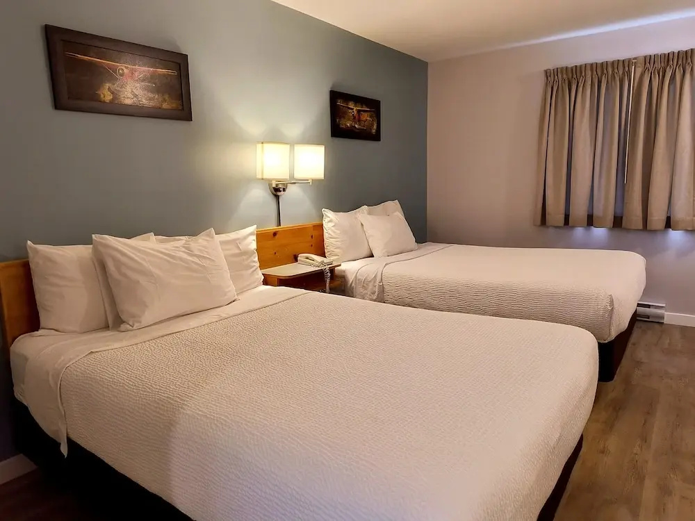 Economy Quadruple room
