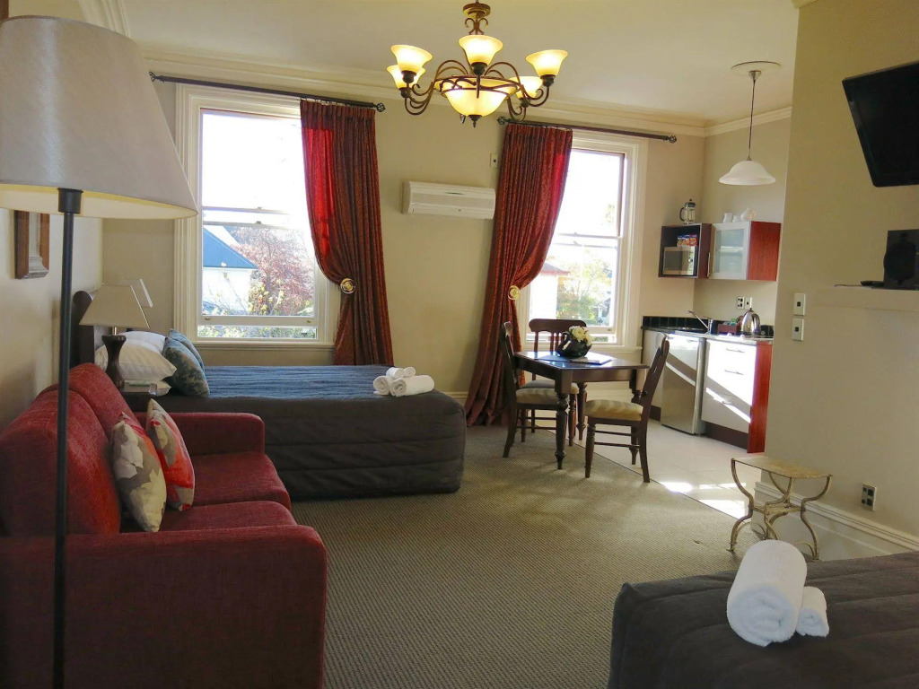 Merivale Manor — фото 2