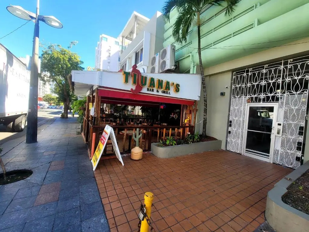 Modern condo in Ashford Condado beach San Juan Puerto Rico and near Placita