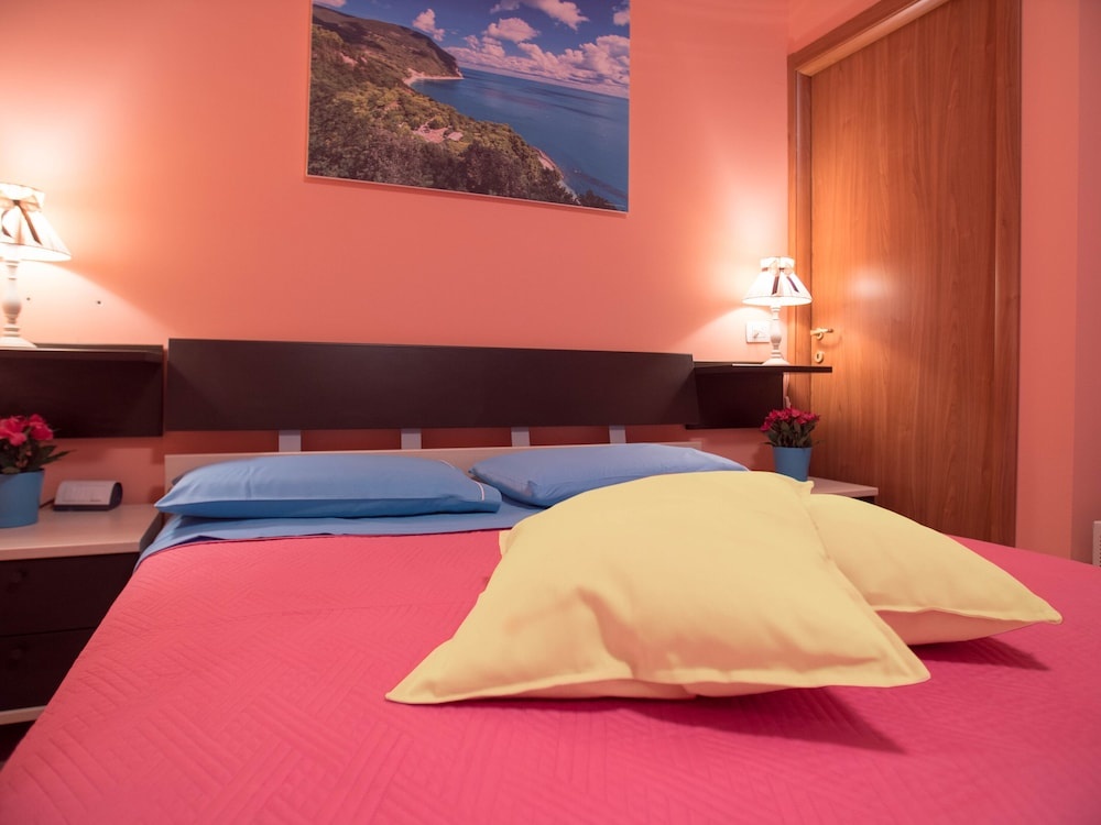 Juliette Rooms — 3