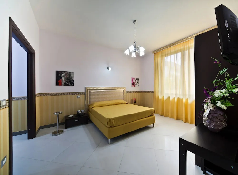 Hotel Glamour - 5