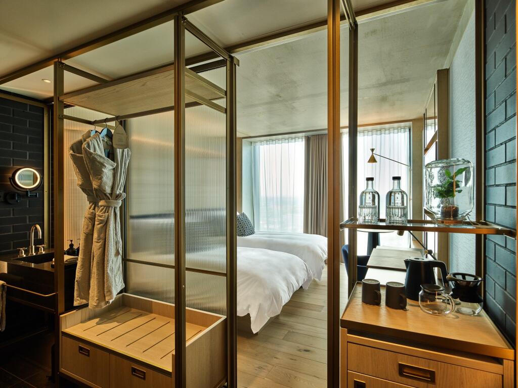 Ruby Emma Hotel & Bar by null