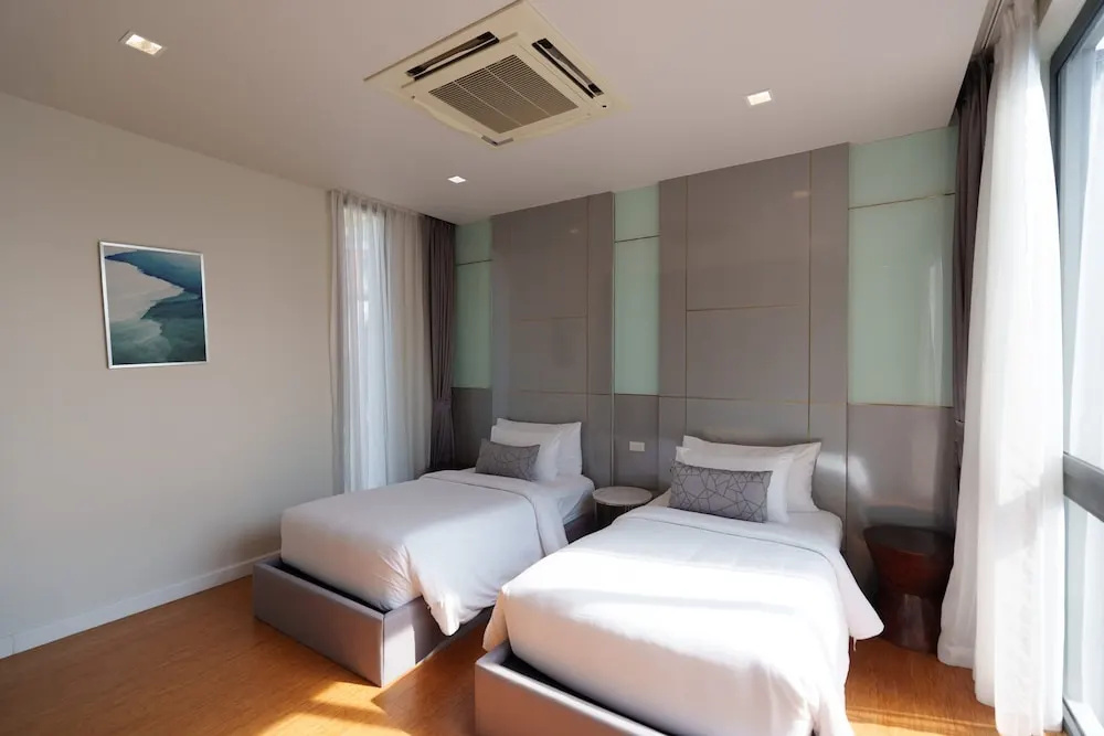 Mida Pool Villa — 3