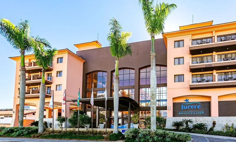 Estúdios Modernos em Resort pé na areia - Jurerê Beach Village JBVJR