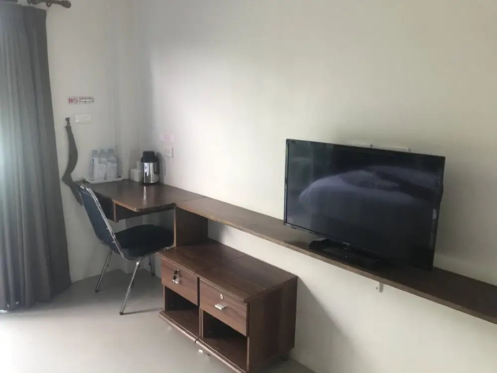 Standard Triple room with balcony