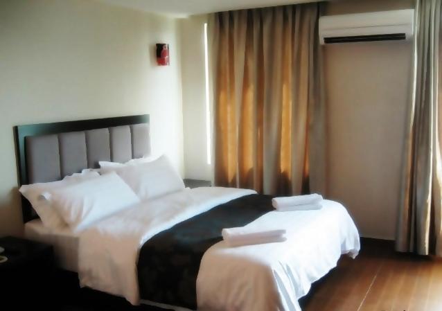 Kk Waterfront Hotel
