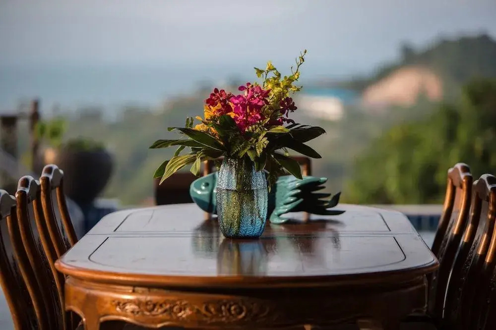 Lilly Villa