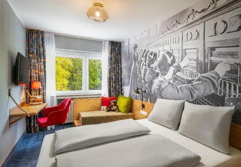 Standard Double room with balcony (full double bed)