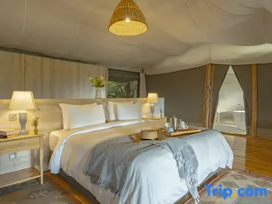 2 Bedrooms Tent