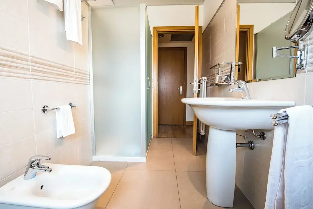 Hotel Touring - Chambres