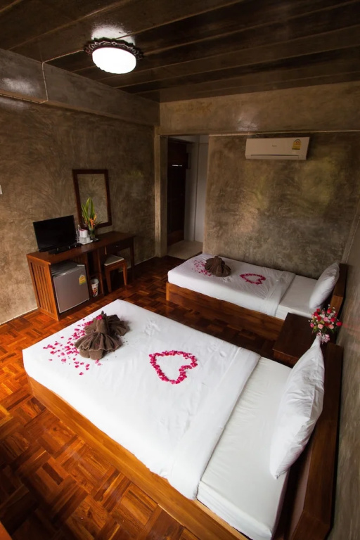 Huen Aumpron Resort - Chambres