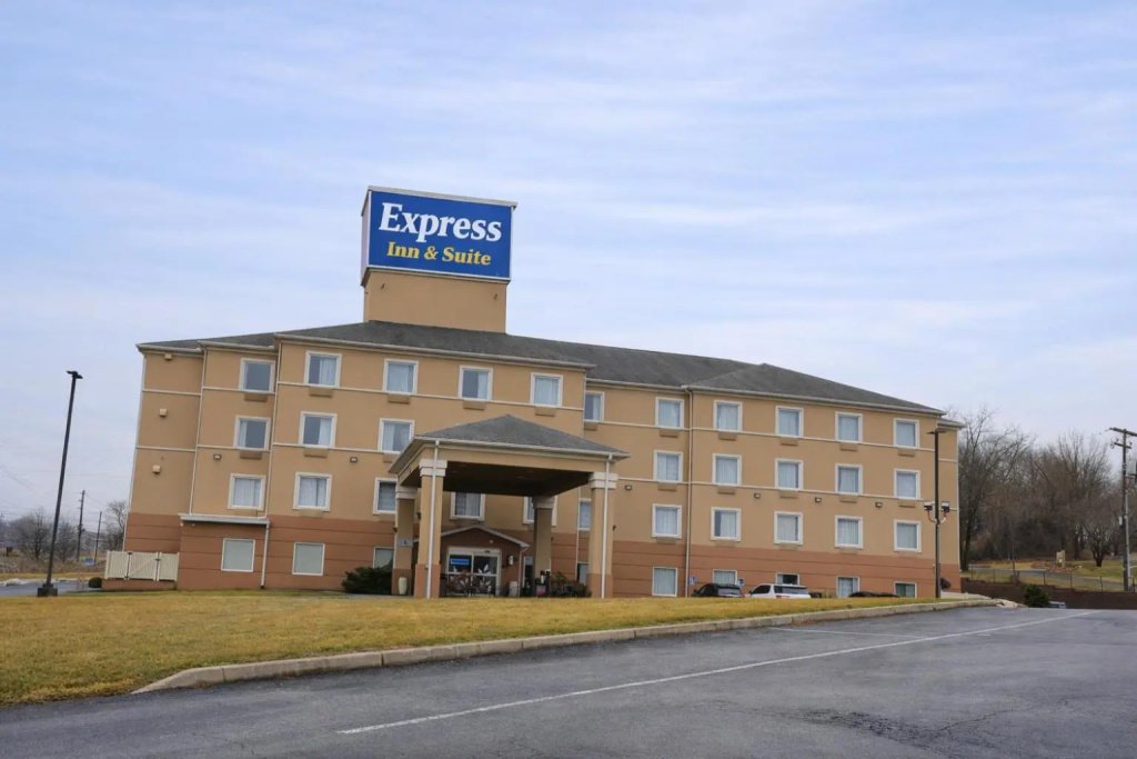 Spark by Hilton Harrisburg East