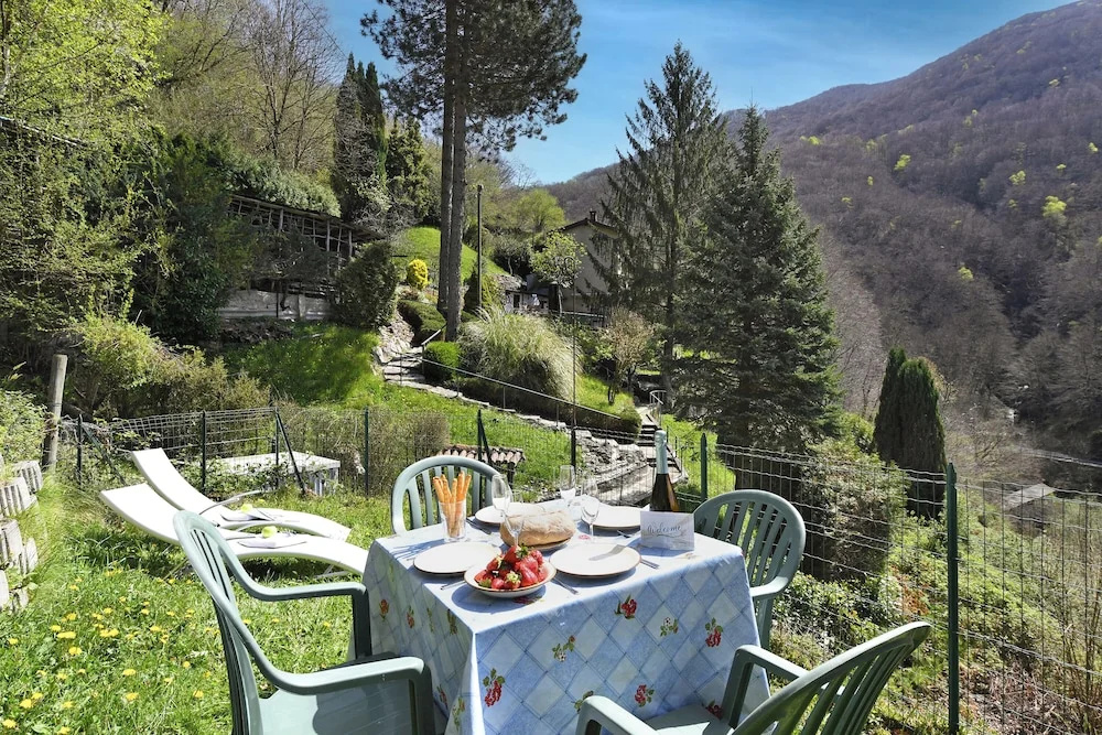 Standard Cottage