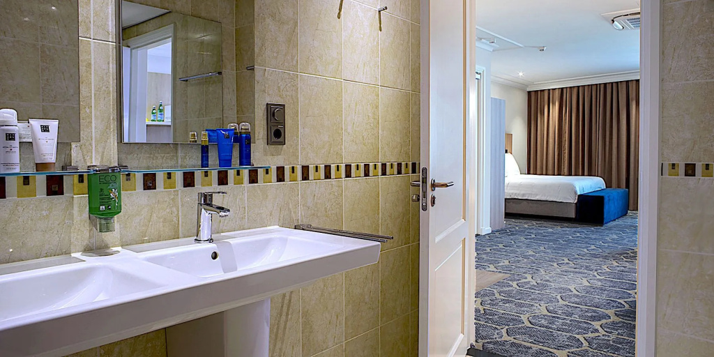 Stadshotel Jeroen - Général