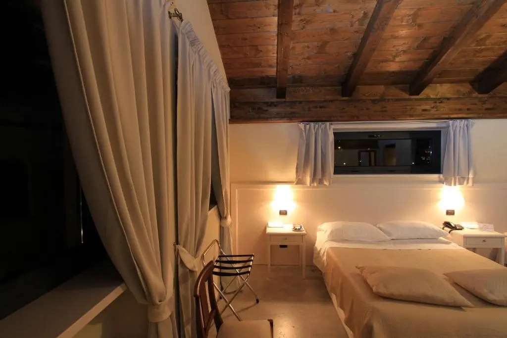 Albergo della Ceramica - Chambres