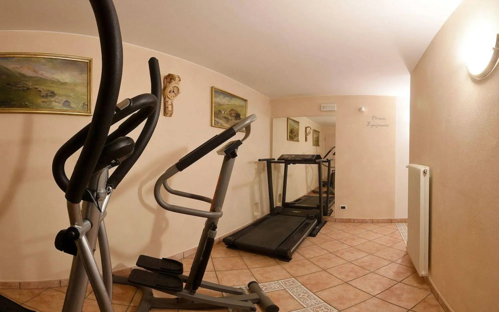 Hotel photo 11