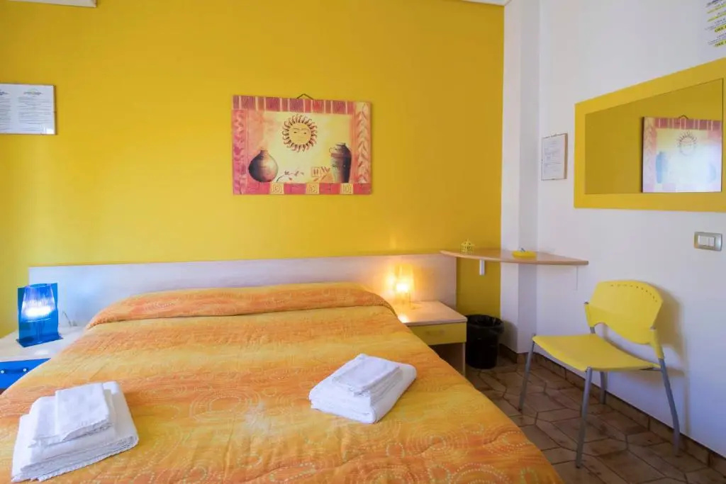 Standard Double room (full double bed)
