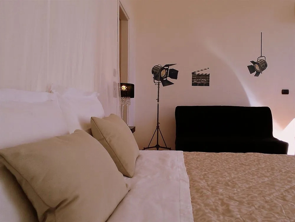 Garibaldi 18 Rooms  Suite - Général