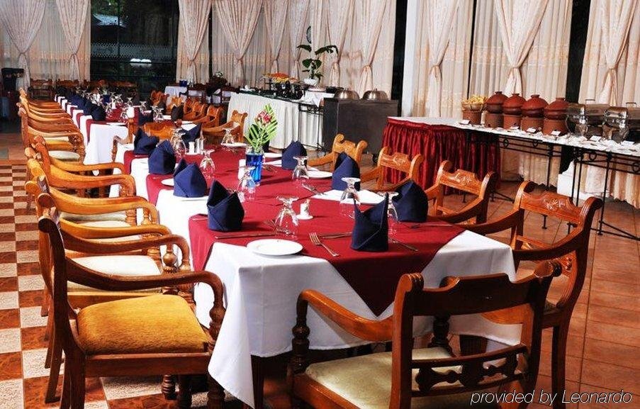 Hotel Sudu Araliya