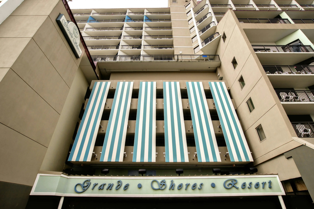 Grande Shores Ocean Resorts Condominiums