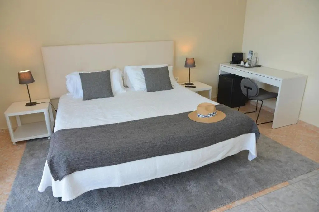 Standard Double room with sea view (full double bed)