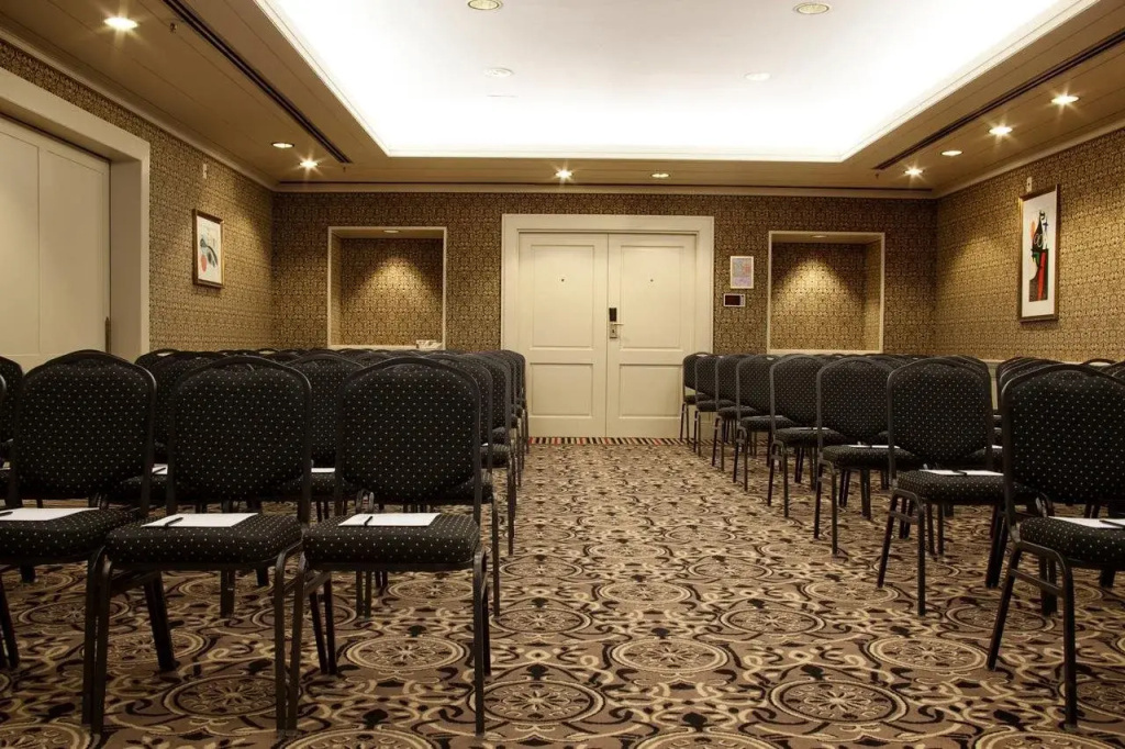 Hotel photo 18