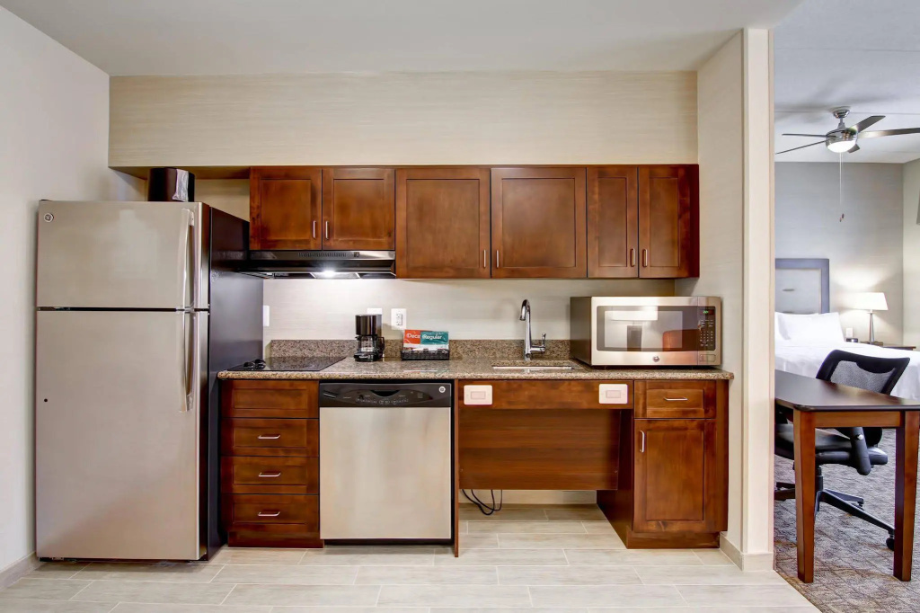 Homewood Suites by Hilton Woodbridge - Général